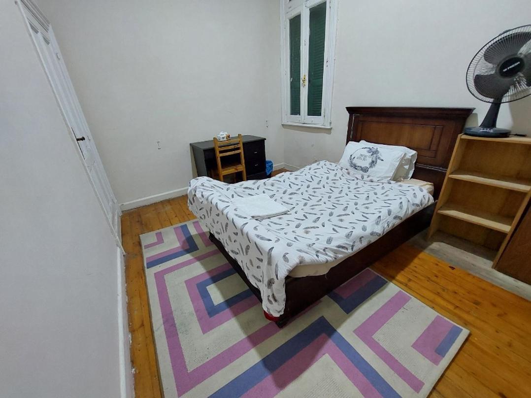 Al- Mazareta A Private Room At Shared Apartment For Men Only No Ladies Allowed غرفة خاصة في شقة مشتركة للرجال فقط ممنوع السيدات仅限男士 女士不允许 Alexandria Luaran gambar
